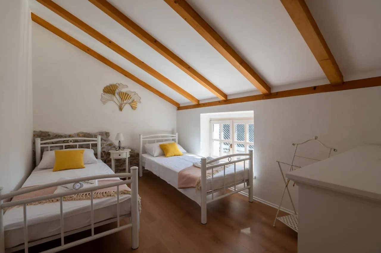 Ferienhaus Villa Perliano Sukošan Kroatien